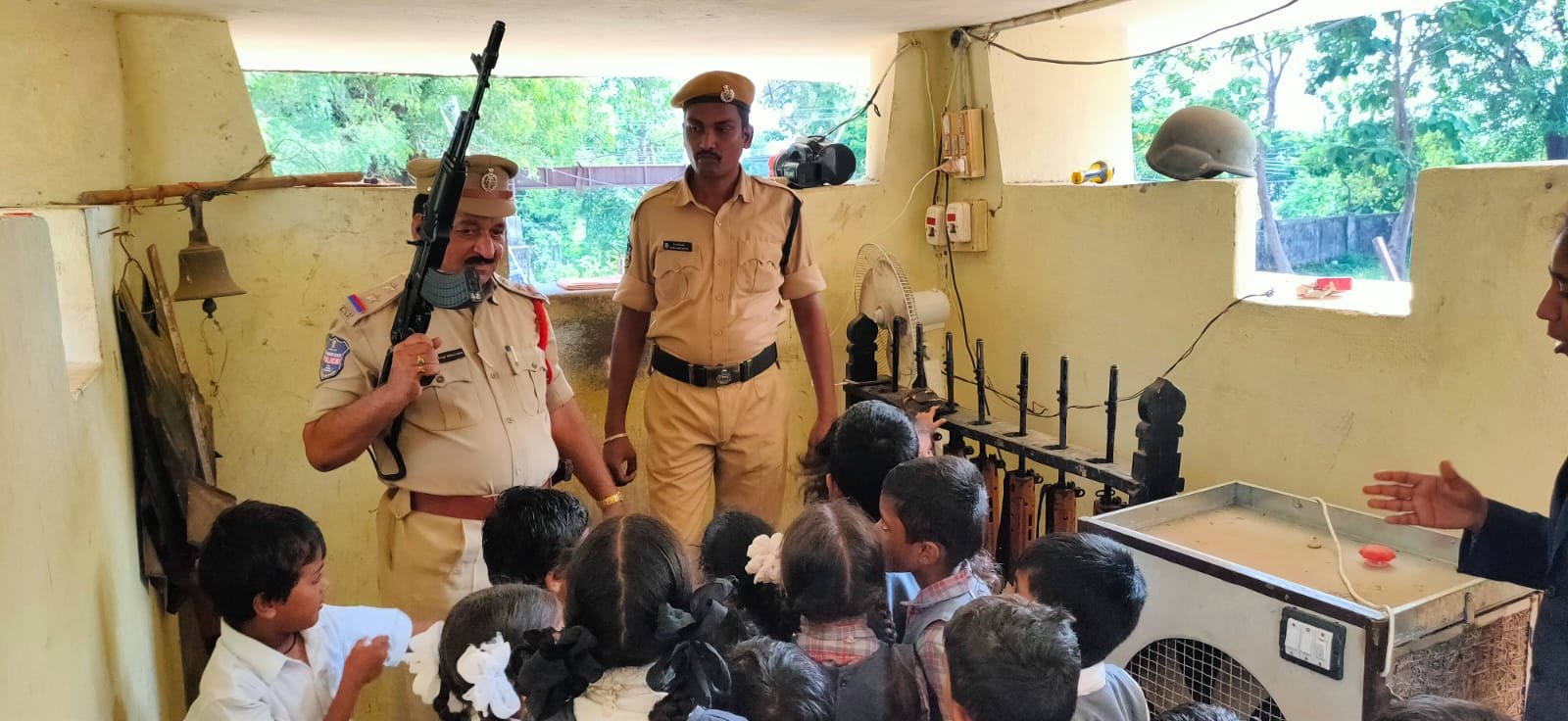 Cultural program performance by students